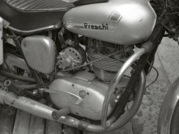 Czarno biały negatyw fotograficzny